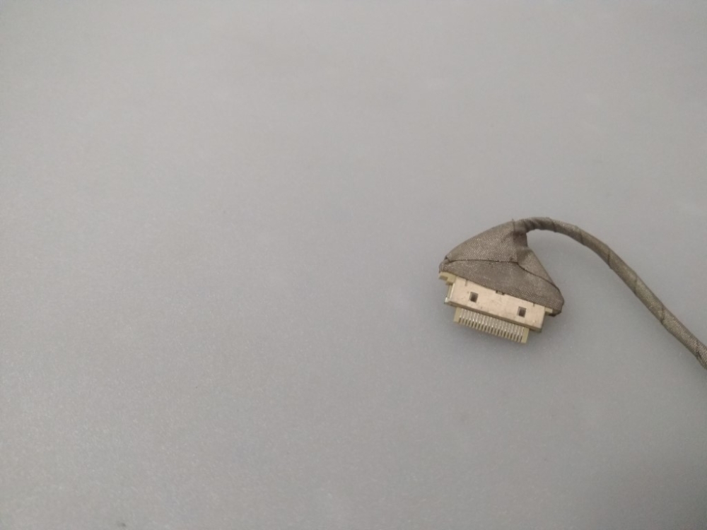 08-20IN8111N  ASUS S5200N MODEL NOTEBOOK DATA KABLO 