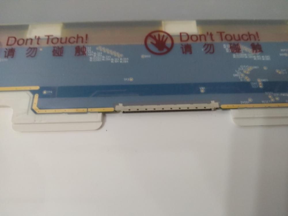 15.6" LCD PANEL FLORESAN (CCFL EKRAN) 30 PİN