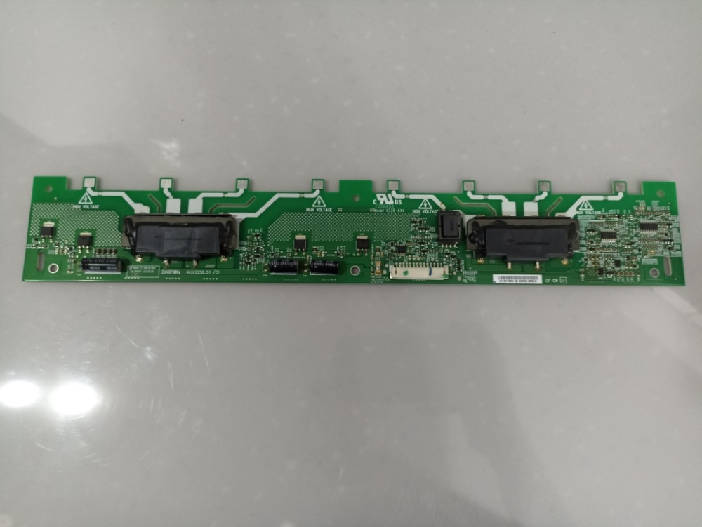4H.V2258.151/C1 SONY KDL-32BX400 MODEL LCD TV 32" İNVERTER BOARD