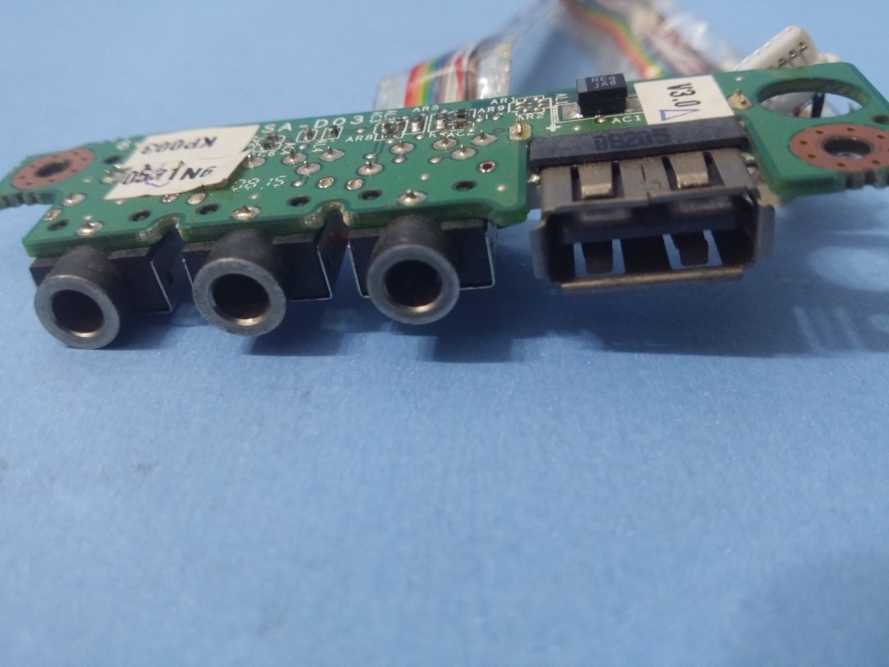 6-43-M76S0-051  CASPER NİRVANA M760S MODEL NOTEBOOK USB PORT KART 