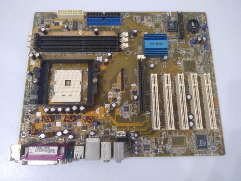 ASUS K8N MODEL MASAÜSTÜ ANAKART 