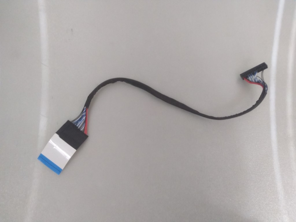 AXEN AX32DAB3037-1032 MODEL LED TV 32" DATA KABLO FLEX 