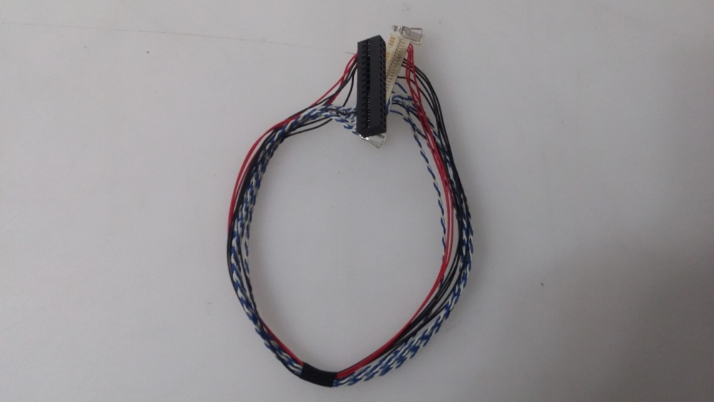 CASPER M989A MODEL LED MONİTÖR 18.5 DATA KABLO FLEX 