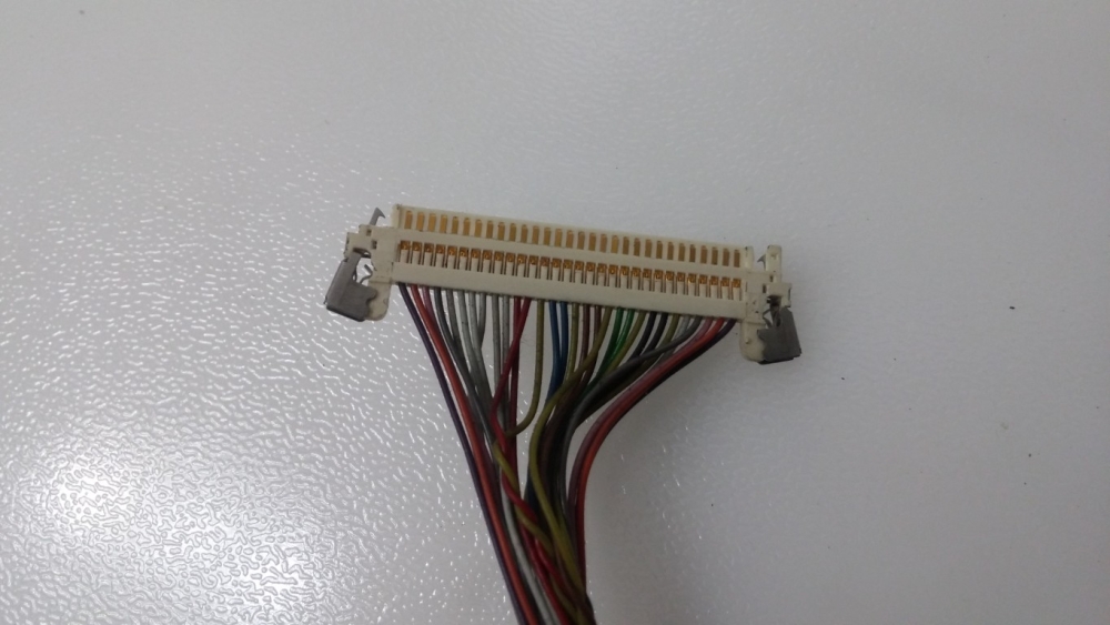 CREA K32S MODEL LCD TV 32" DATA KABLO FLEX