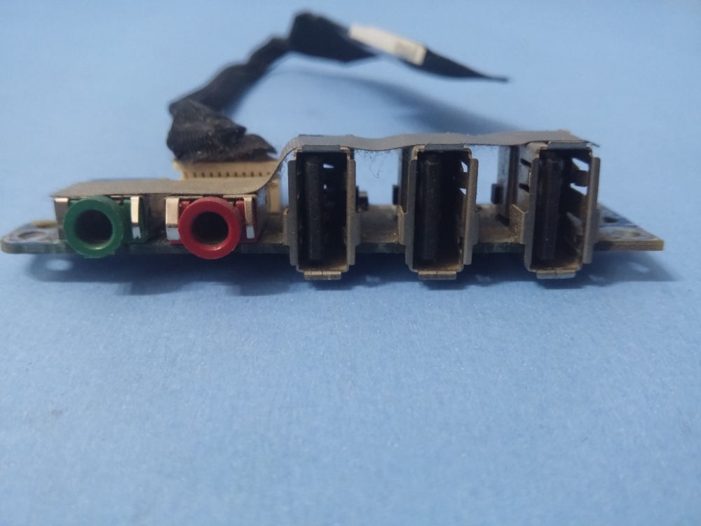 DC020008Z00 LENOVO 3000 N200 MODEL NOTEBOOK USB PORT KART