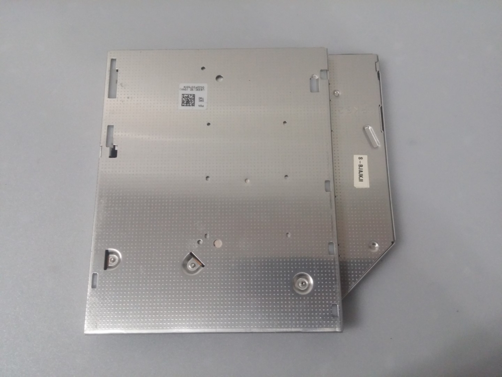 DVD-RW OPTİK SÜRÜCÜ SATA MODEL