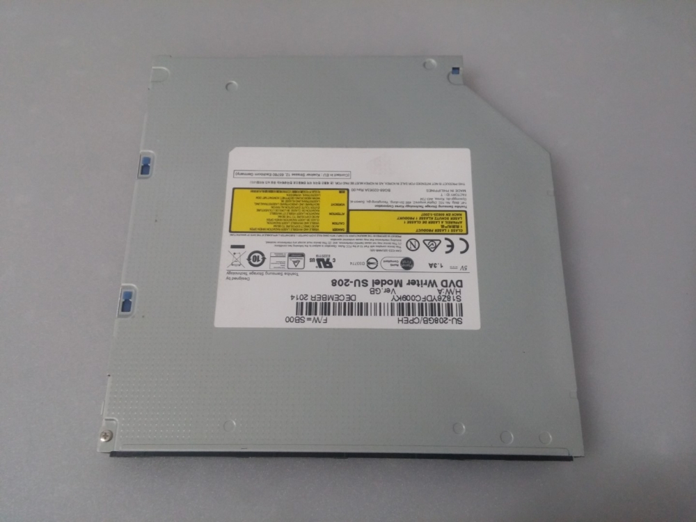 DVD-RW SÜPER SLİM OPTİK SÜRÜCÜ SATA MODEL
