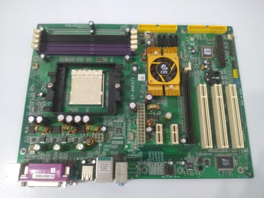 EPOX EP-9NPA7I MODEL MASAÜSTÜ ANAKART 