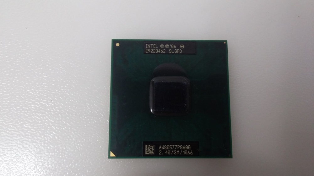 Intel® Core™2 Duo P8600 İşlemci, 3M Cache, 2.40 GHz, 1066 MHz FSB