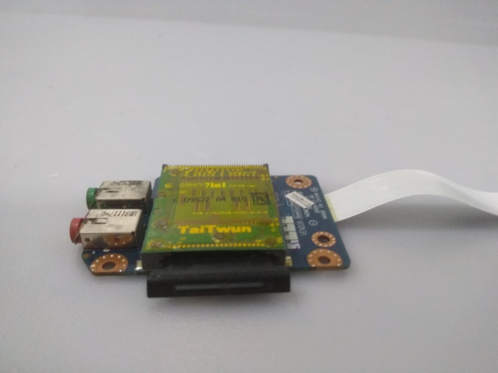 LS-5753P REV:1.0 LENOVO G560-20042 MODEL NOTEBOOK KARD READER 