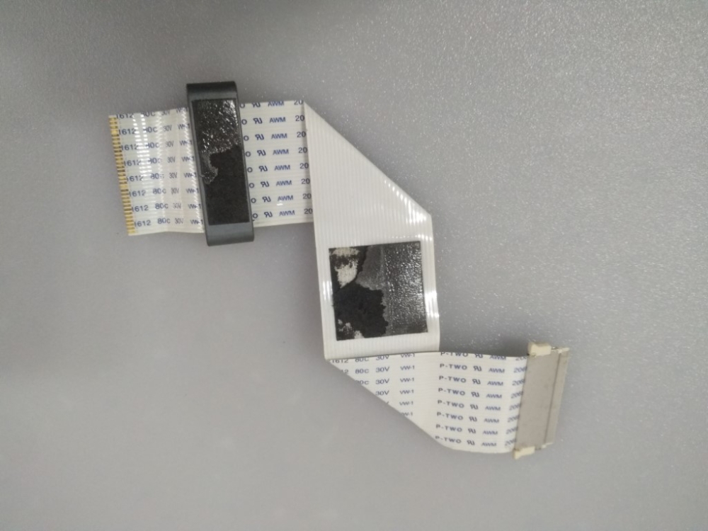 PHILIPS 170C6 MODEL LCD MONİTÖR 17INC DATA  KABLOSU (FLEX) 