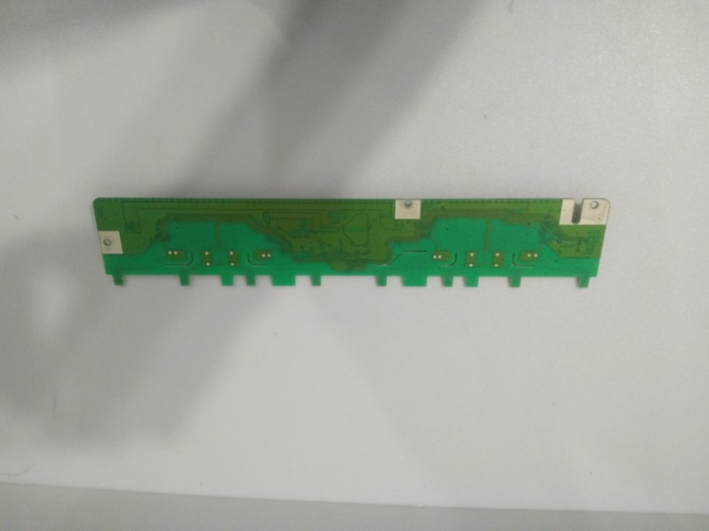 SSI320_4UA01 REV:0.4 BEKO F82-507 B 3HD MODEL LCD TV 32" İNVERTER 