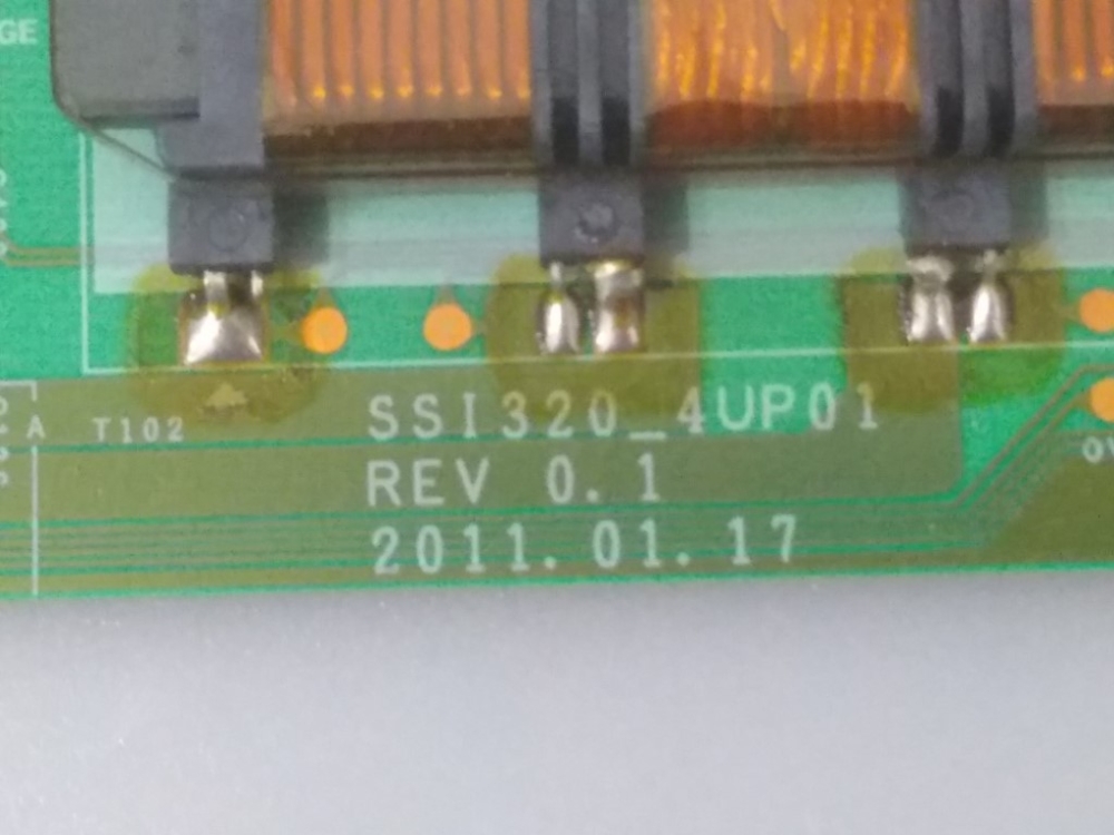 SSI320_4UP01 TECHWOOD CT32-912H MODEL LCD TV 32" İNVERTER BOARD 