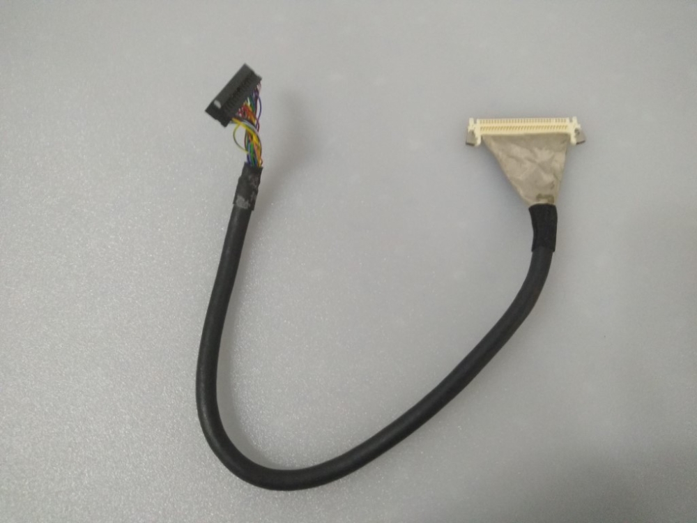 VESTEL DMT19W-1DX4-VS MODEL LCD MONİTÖR 19INC DATA  KABLOSU (FLEX) 