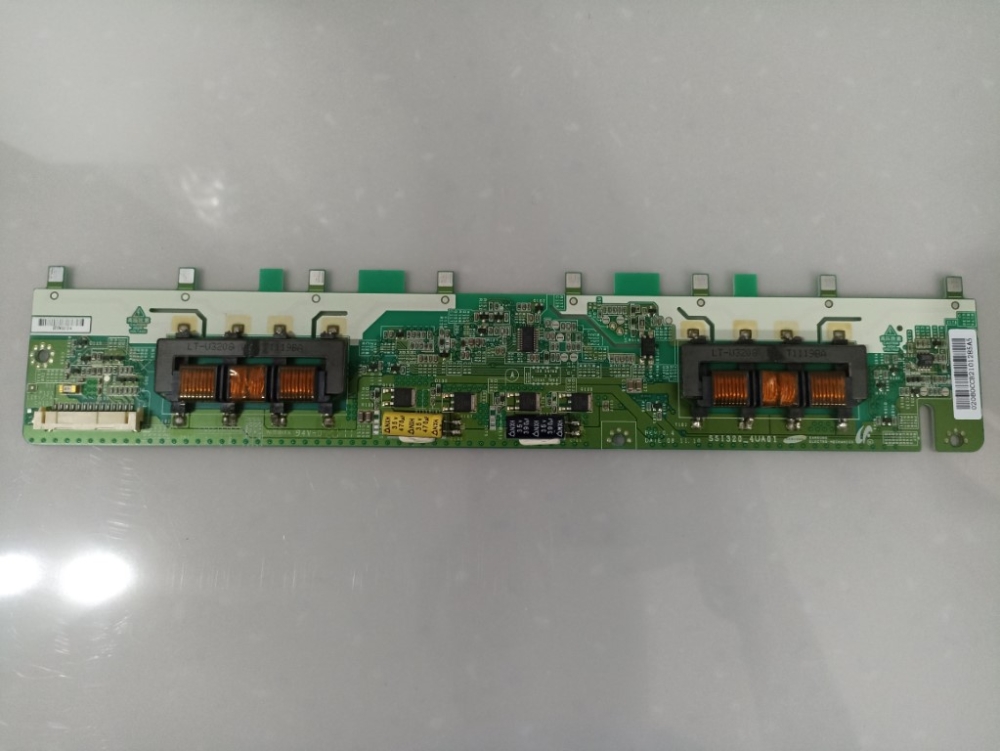 SSI320_4UA01 PREMİER PR 32F82 MODEL LCD TV 32" İNVERTER BOARD