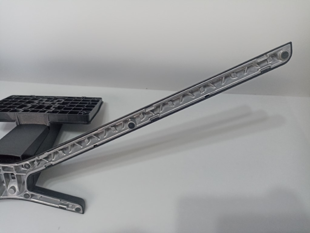 WHE21800-AB GRUNDİG 49 GFU 8960 B MODEL LED TV 49" TELEVİZYON AYAĞI