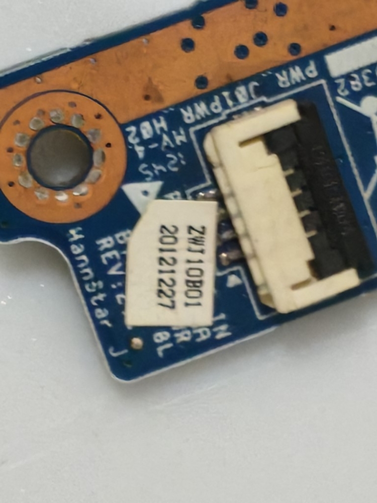 ZWJ10801, E89382 TOSHİBA SATELLITE C855-26V MODEL NOTEBOOK POWER BUTON KARTI